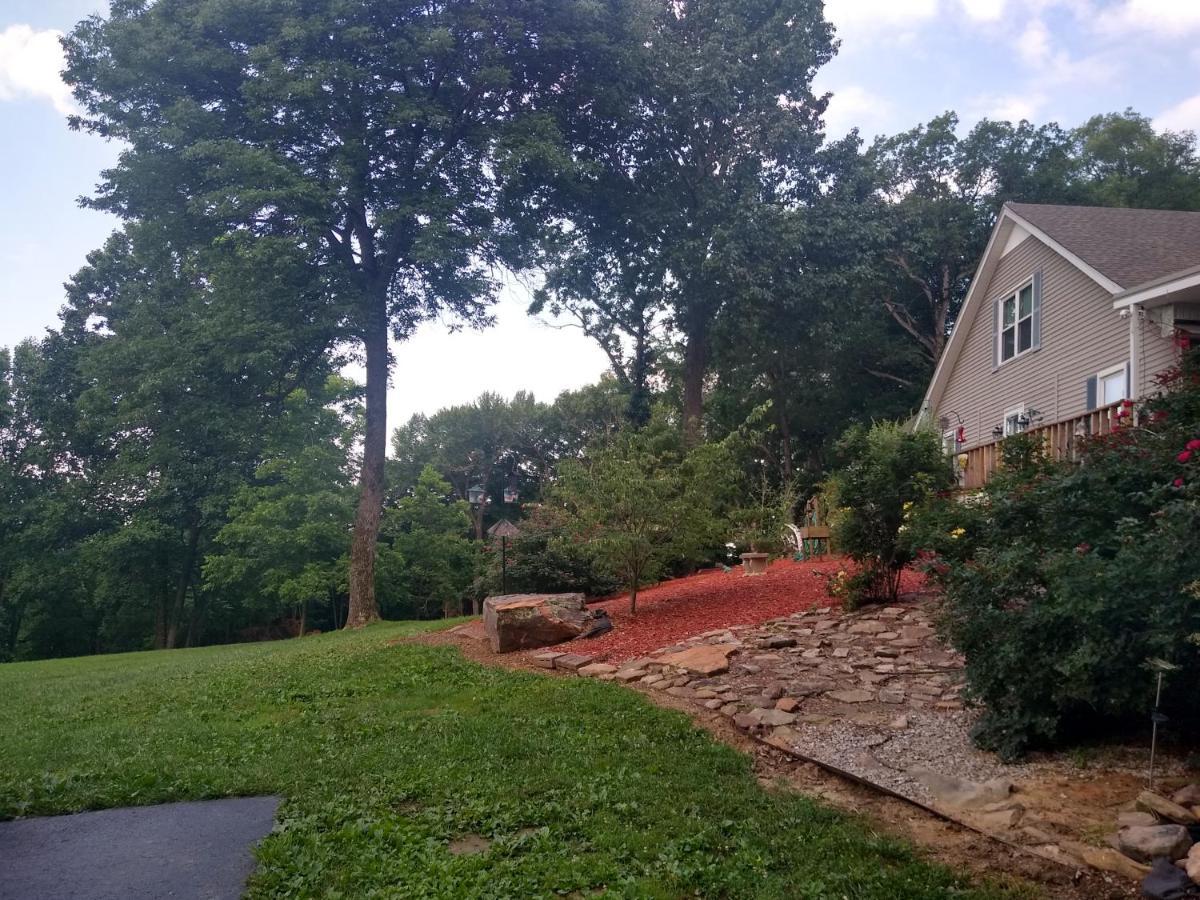 Serenity Hill B&B Sloans Crossing Exterior foto